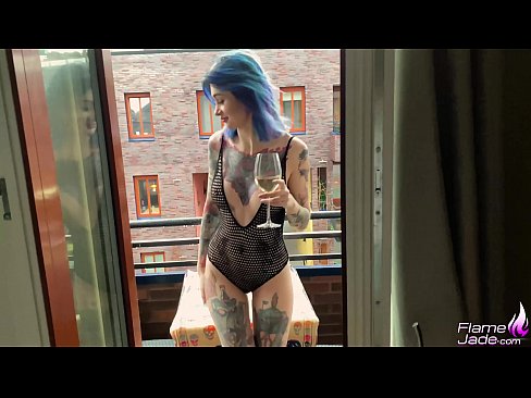 ❤️ Hiiglaslik tüdruk imeb neeluga ja keppib kirglikult vaba taeva all Seksivideo at et.porn-mz.ru ﹏